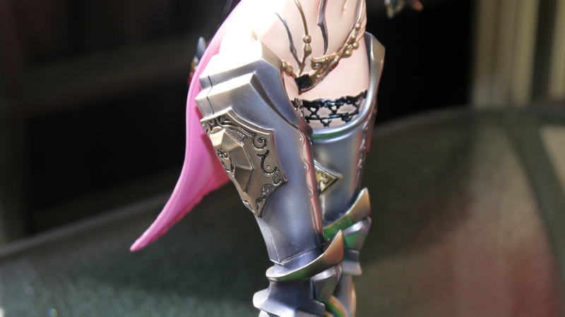 Illustration for article titled I Assure You This is a Fully Armed and Armored Female Berserker Statue
